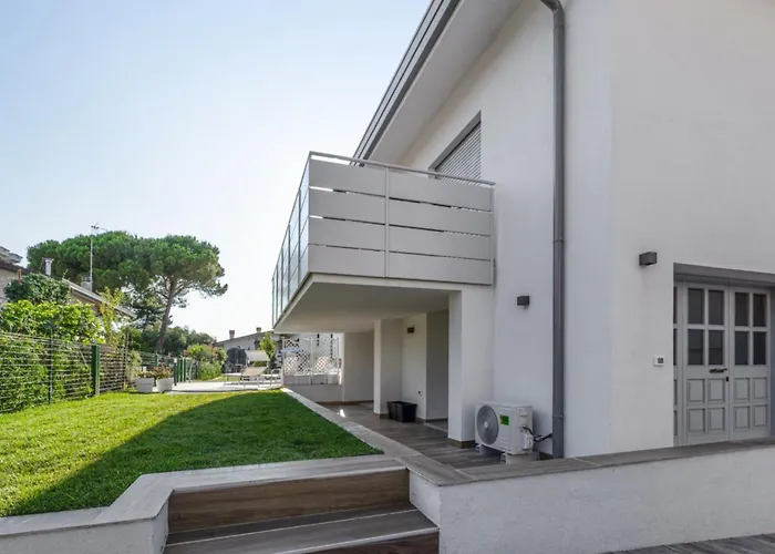 Lägenhet Trendy Flat With Shared Pool And Terrace Bibione