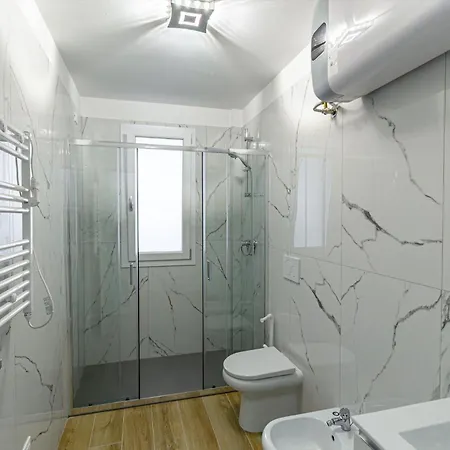 Trendy Flat With Shared Pool And Terrace アパート *